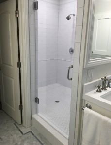 Master shower/complete